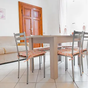 Appartamento Floria, Marina Di Carrara
